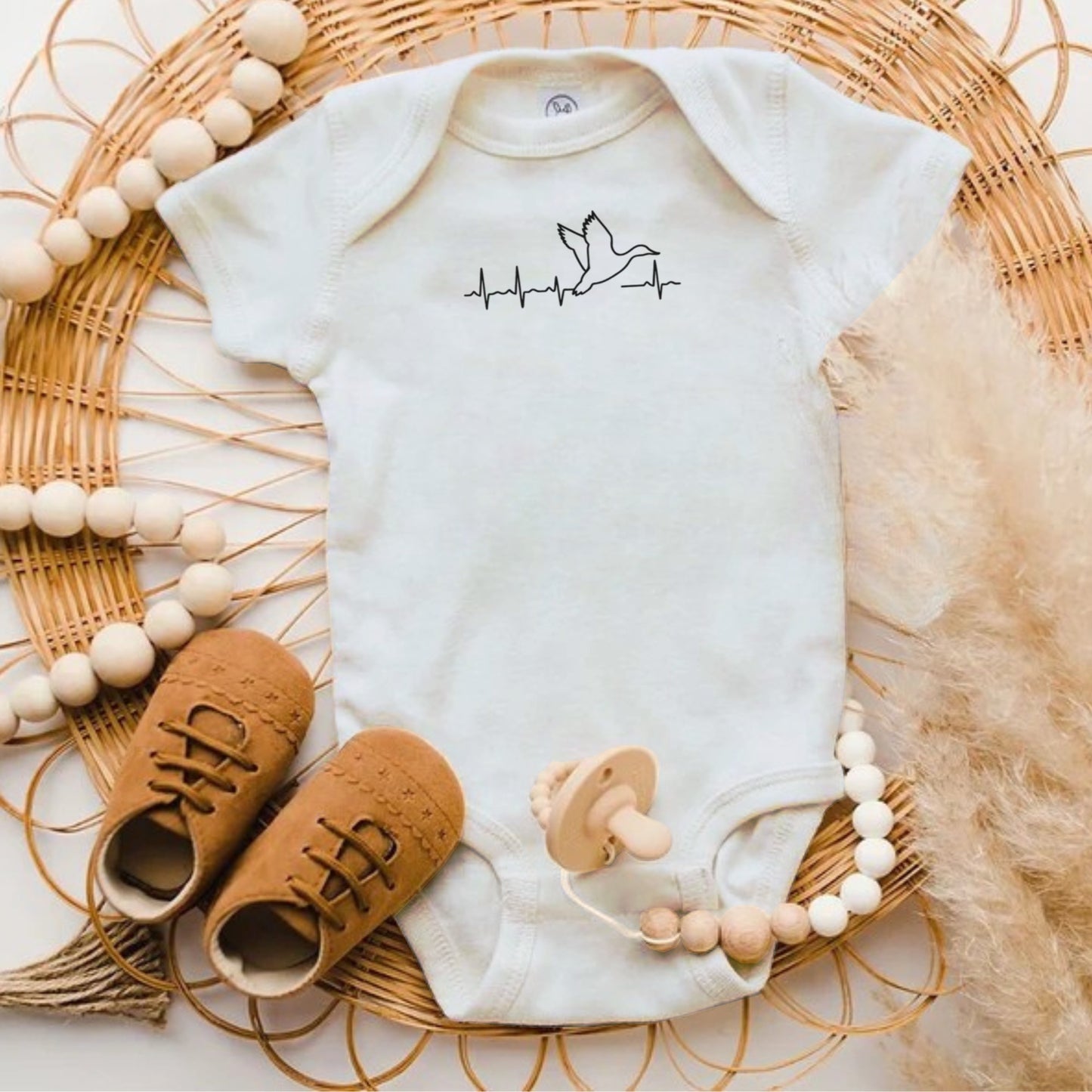 Adorable Bird Design Bodysuit for Babies Clothing Product